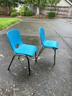 2 Kids Costco Chairs