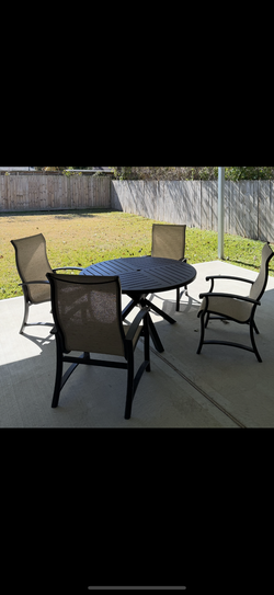 Chair King Bronze Alluminum Patio Dining Set 52" Table/4 Chairs