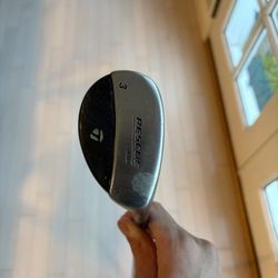 TaylorMade Rescue Mid 3 Hybrid