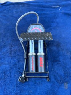 Gust max bike pump