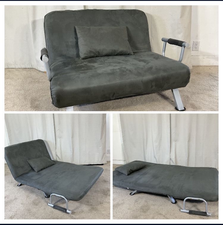 Futon / Convertible Sofa Bed / Pull Out Sleeper Chair / Sofa Cama Doblable