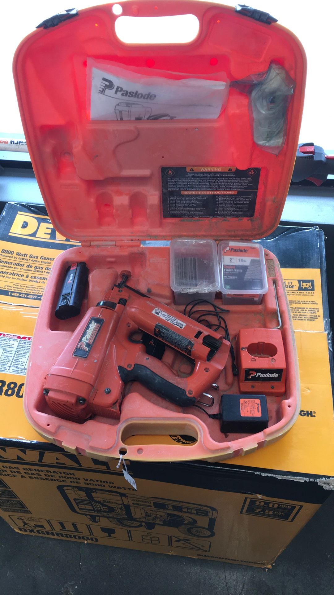 Paslode Angle Finish Nailer