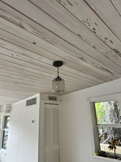 Light fixture