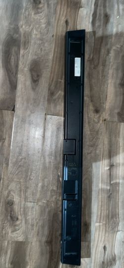 Samsung (the long speaker) soundbar:HW-R60M