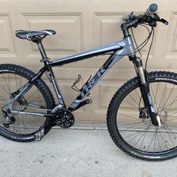 Trek 6000 Six Series Mountain Bike