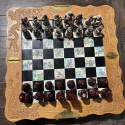 Vintage Asian Style, Detailed chess Board And pieces