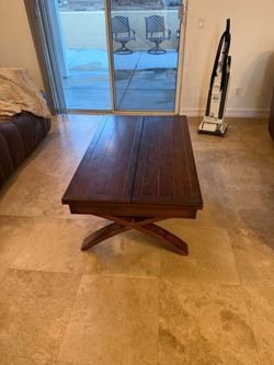 Wood fold out coffee table very solid