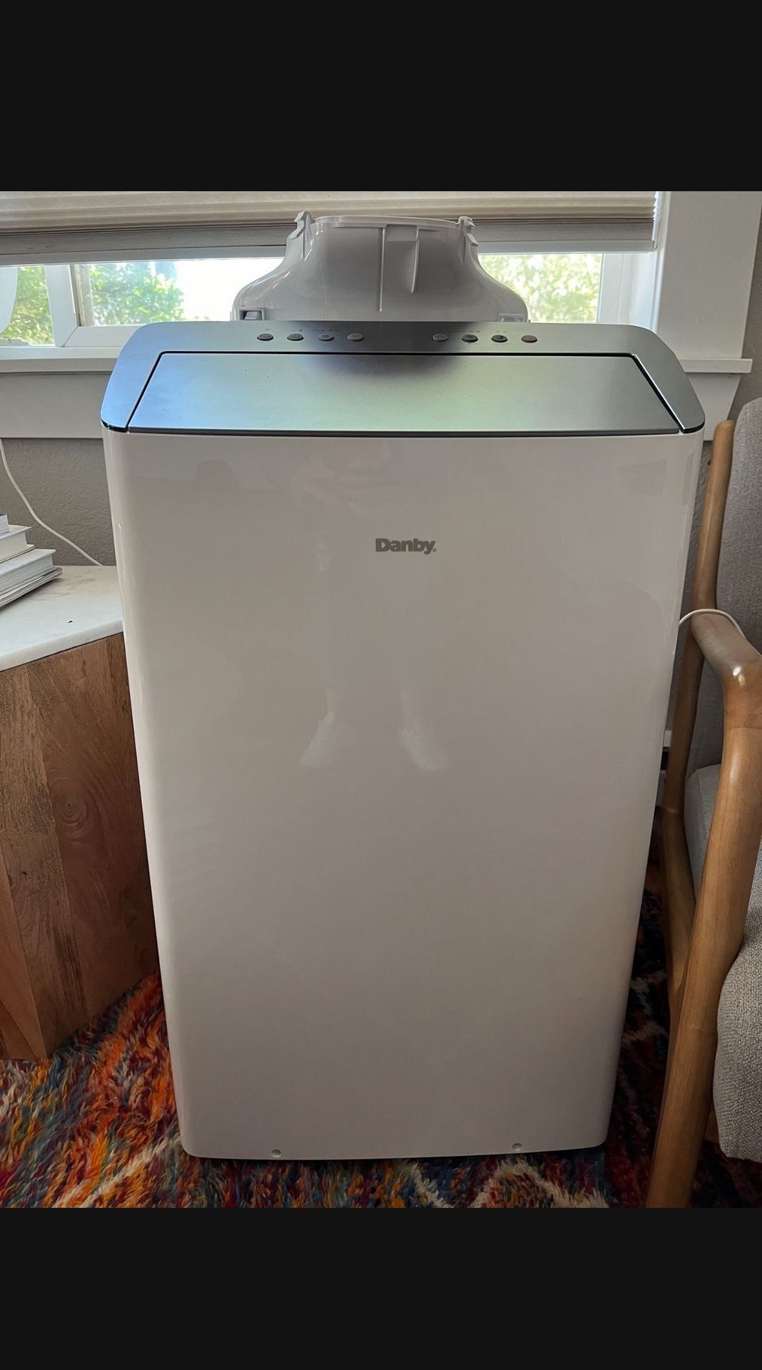 Danby 12,000 BTU Indoor / Portable Air conditioner