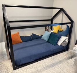 Twin Montessori House Floor Bed