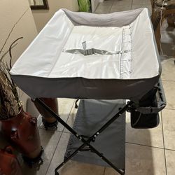 Folding Baby Changing Table 