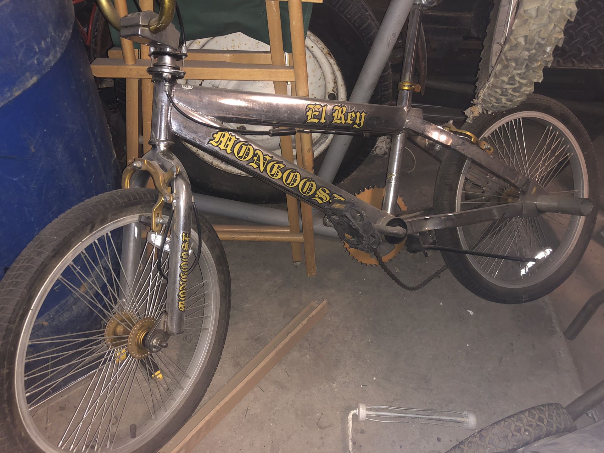 Mongoose “El Rey” BMX Bike