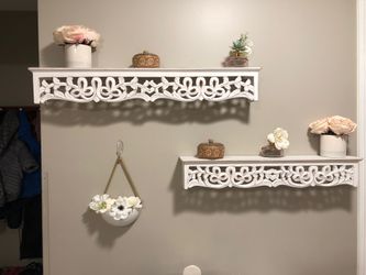 Hanging shelves home goods