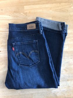 Women’s Levi’s Capri Sz. 4