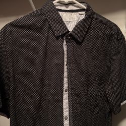 Short sleeve dressy shirt
