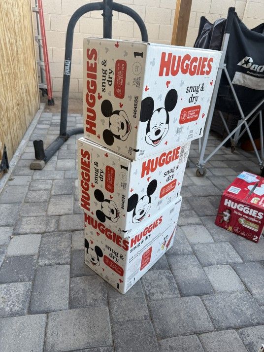 Size 1 Huggies diapers