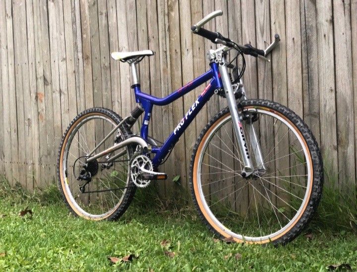 Proflex 656 - Full Suspension Mountain Bike