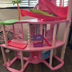 Barbie Dreamhouse with accessories