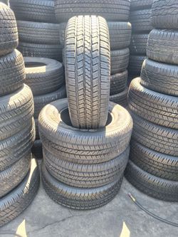 GOODYEAR 275/65RR18 Set of four used $300