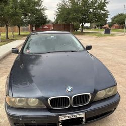 2002 BMW 525i