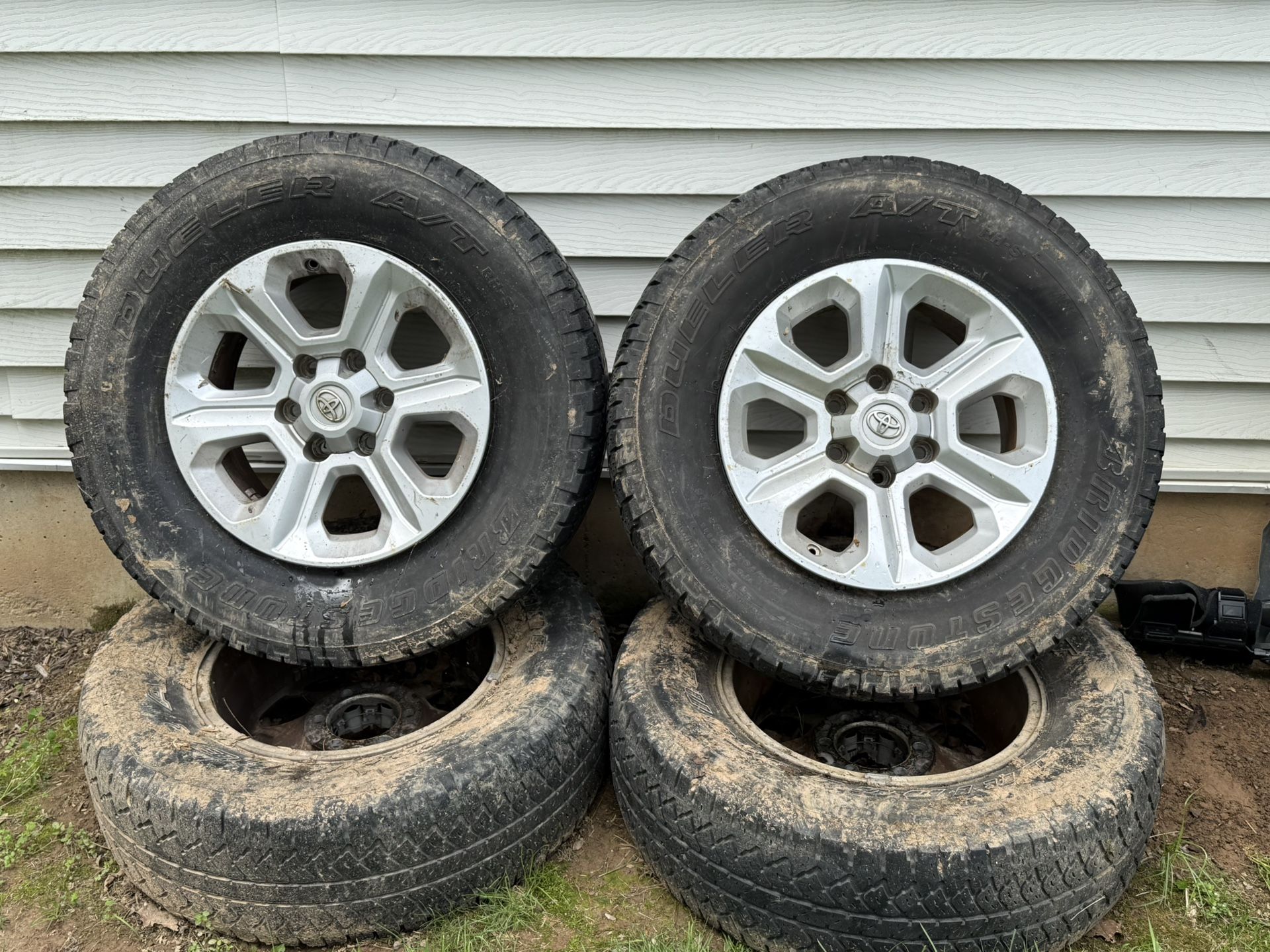 17 “ 6 Lug Toyota Rims/tires