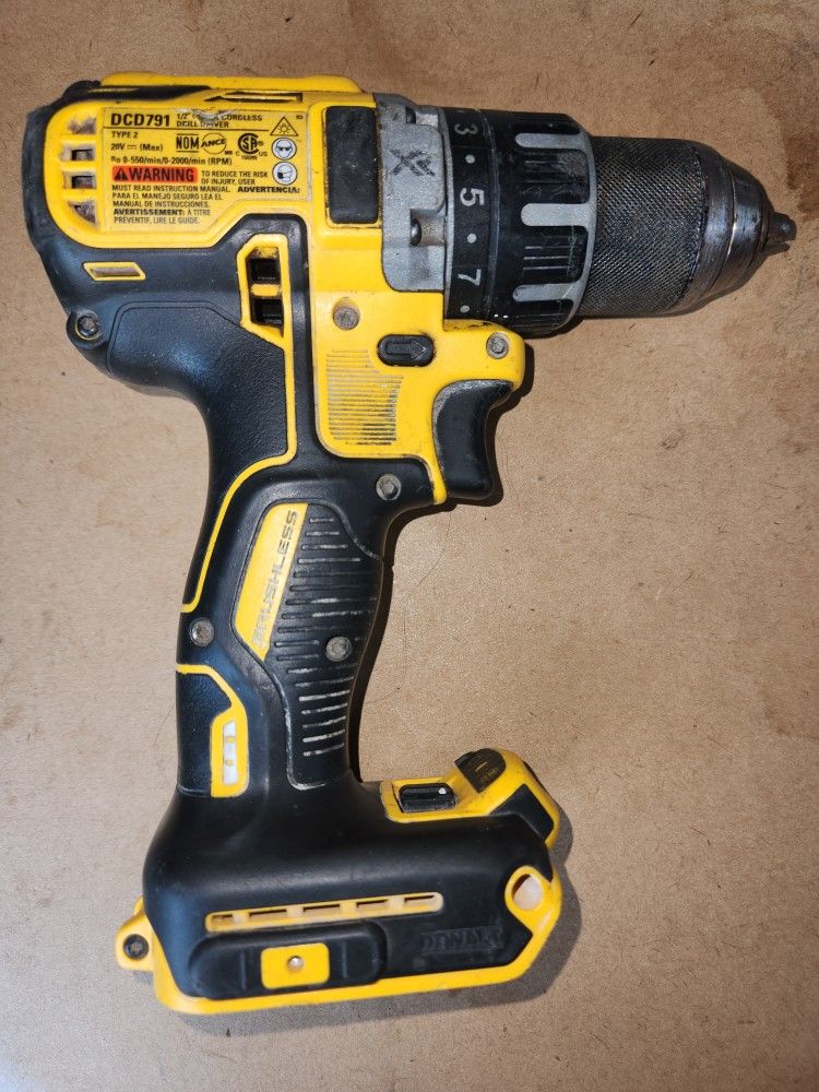Dewalt 20v. drill/driver