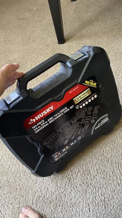 Husky 105 Peice Tool Set , Never Used 