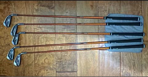 PING G10 Iron Set 6-PW Graphite Regular RH Clubs Maroon & Silver Dot Golf Clubs
