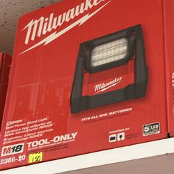 Milwaukee new light M18