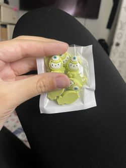 Hello Kitty Nail Charms