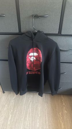 4 brand new hoodies