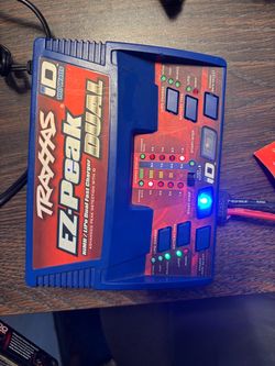 Traxxas EZ-Peak Dual 100W Battery Charger