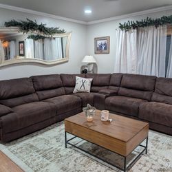 Brown Sectional Sofa - W/ Recliners 