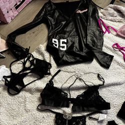 Small Lingerie & Bikini  