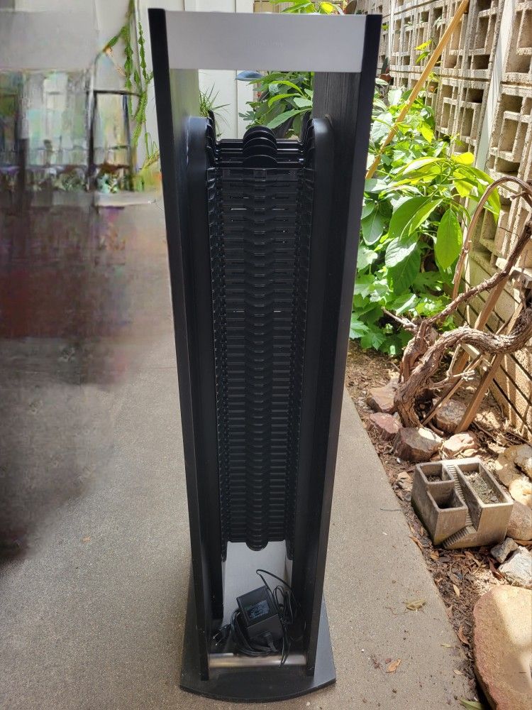 Electronic CD Tower
