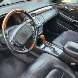 2004 Cadillac DTS