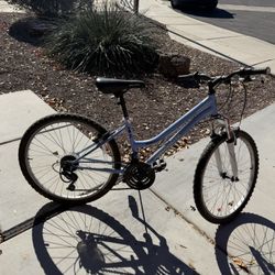 24” Women’s Bicycle 