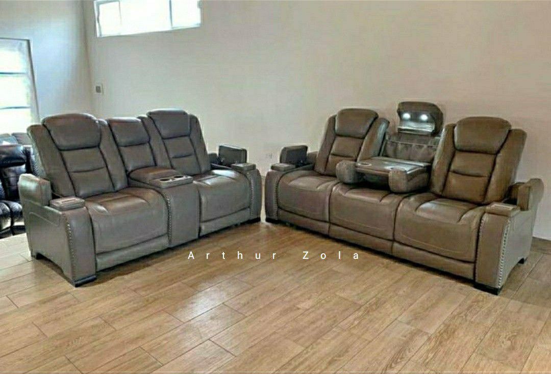 Sofa and Loveseat 💕 Living Room❤️ Financing Options 💯