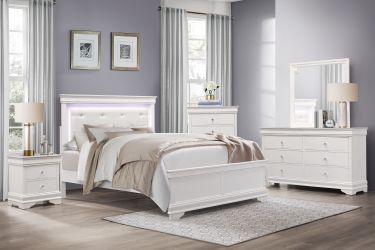 4pc Set (Queen Bed, Dresser, Mirror and one night Stand))