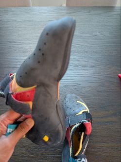 Scarpa drago climbing shoes