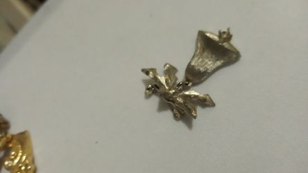 Dodds vintage brooch