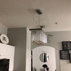 Chandelier 
