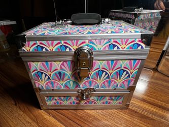 Jewelry box with mirror and light