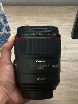Canon lens - EF85mm f/1.4