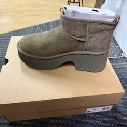 ugg classic ultra mini new heights Women Size 8