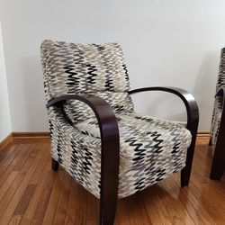 Recliner Fabric / Wood Chairs