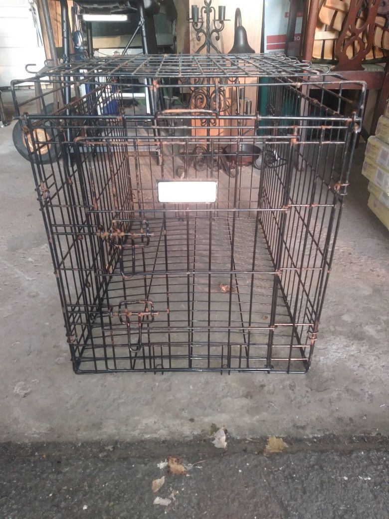 Dog crate (med)