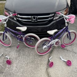 Two Huffy Seastar Childrens Bikes With Training Wheels 
