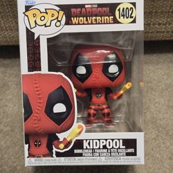 Marvel Deadpool Kidpool Holding Water Guns Funko Pop