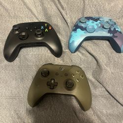 Xbox Controllers 
