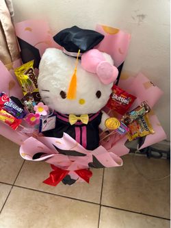 Hello Kitty graduation bouquet